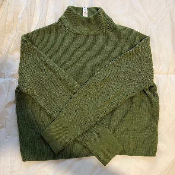 lululemon athletica Sweaters - Lululemon Merino Wool-Blend Ribbed Turtleneck Sweater